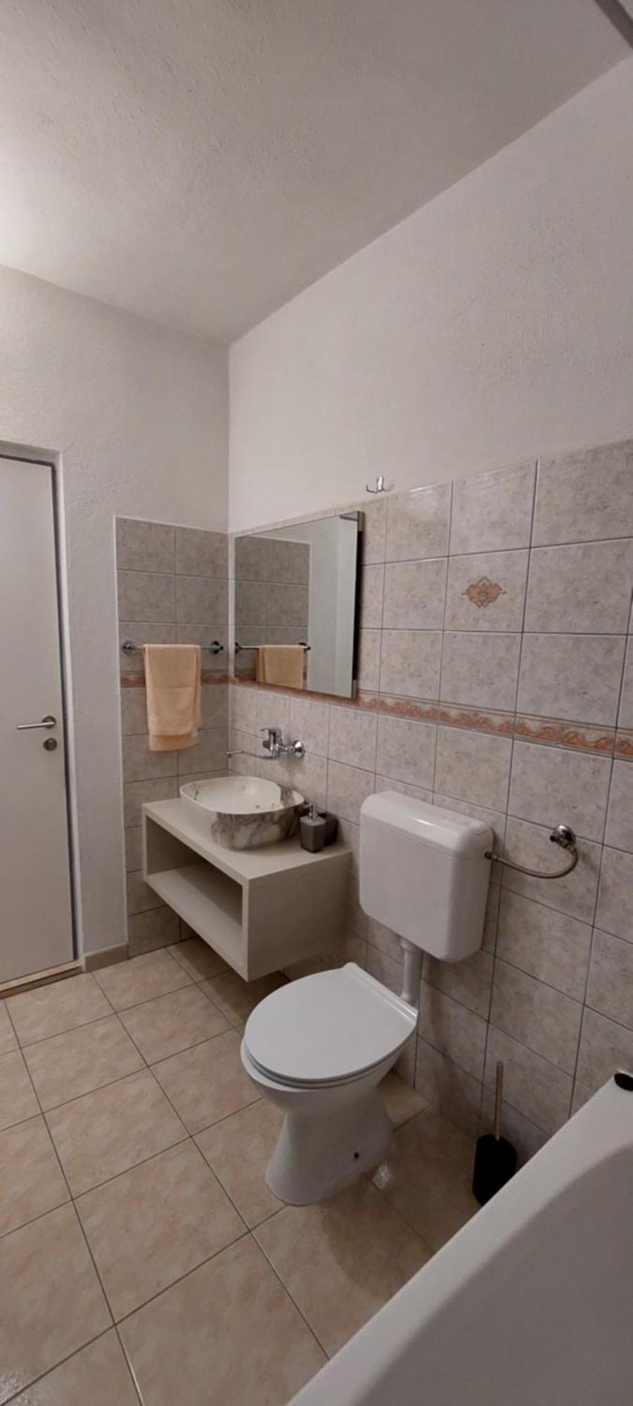 Apartments Dana Оміш Екстер'єр фото